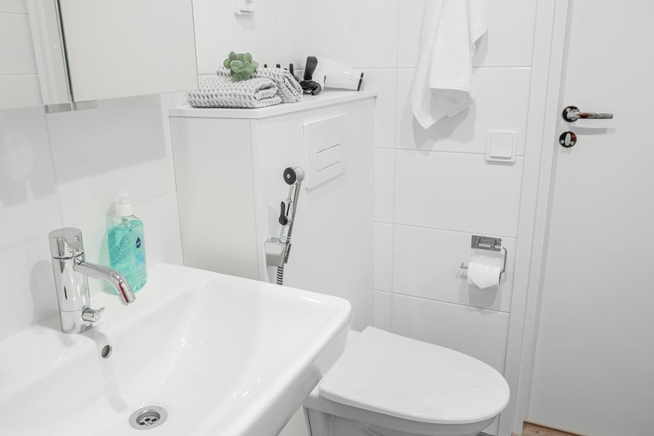 Snowflake Suites V Рованиеми Экстерьер фото